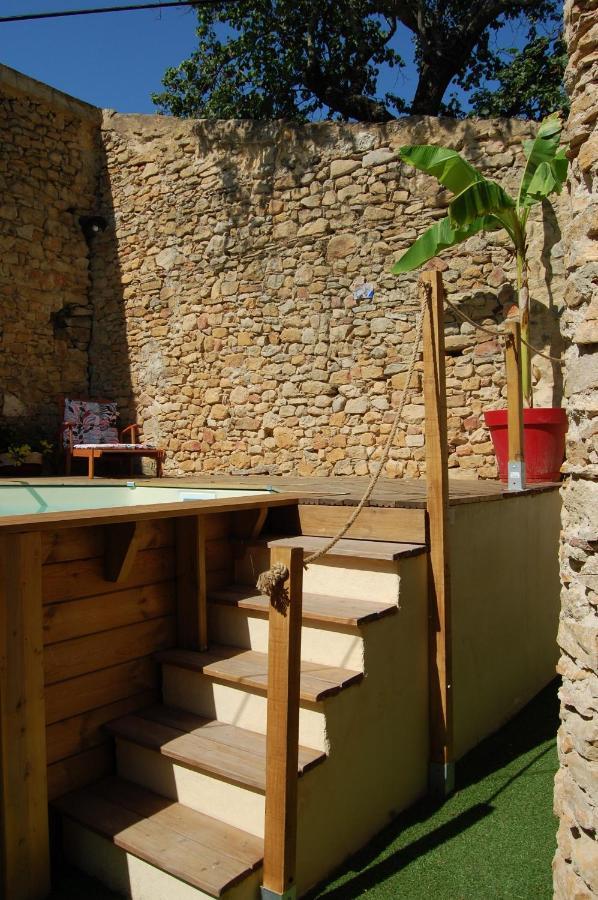 La Bucolique, Chambres Et Jardin D'Hotes Sabran Exterior photo